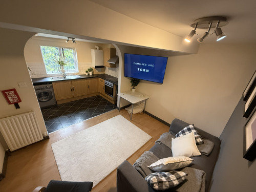Kitchen/Living Area